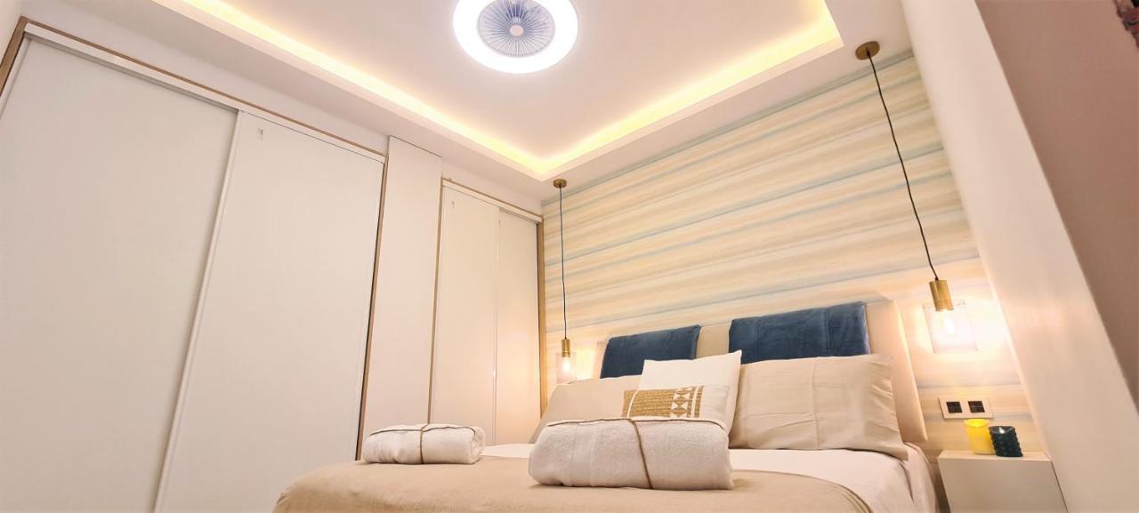 Apartment Linea De Playa Estepona Bagian luar foto