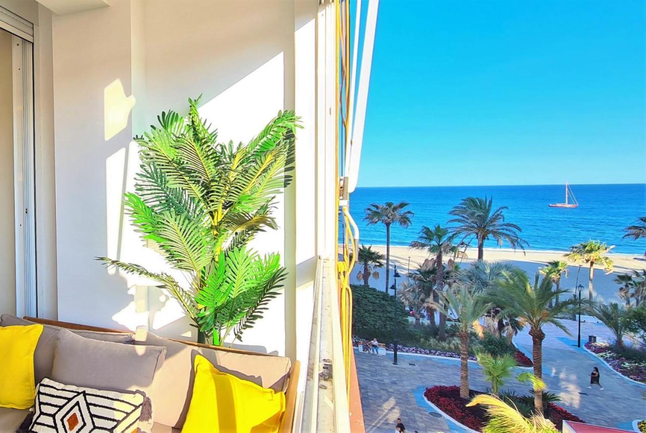 Apartment Linea De Playa Estepona Bagian luar foto
